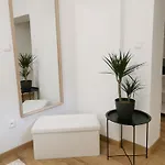 Feel Like In The Center Apartamento Košice